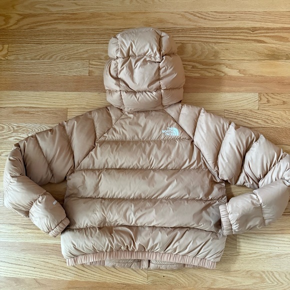 The North Face Beige Puffer Jacket - Picture 2 of 4